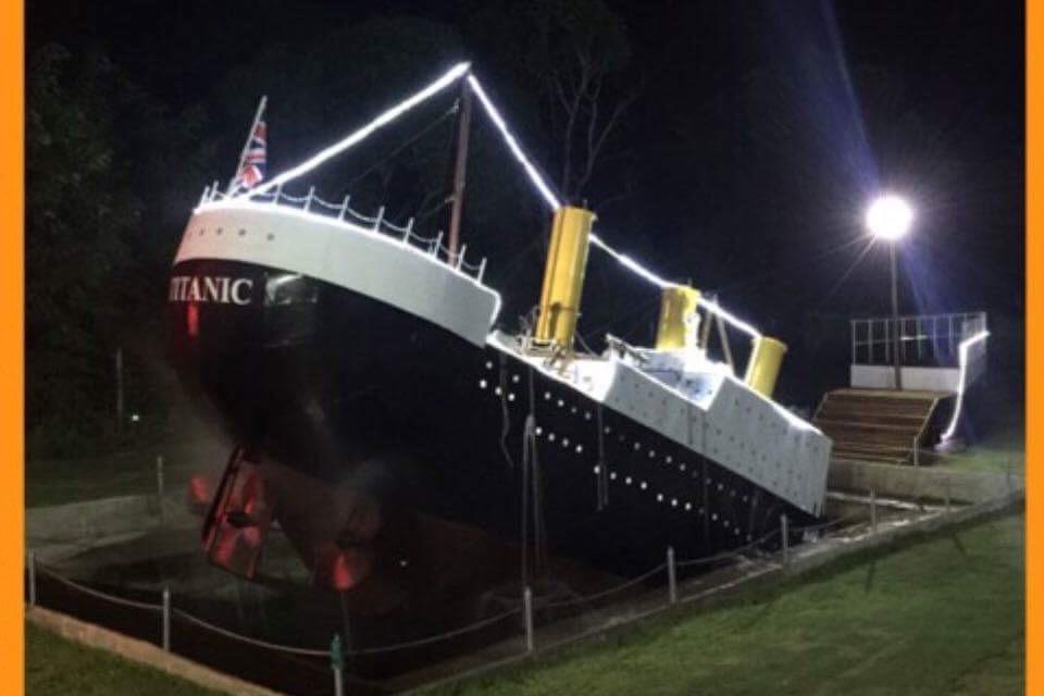 Bed and Breakfast Titanic Park Ban Bo  Exterior foto